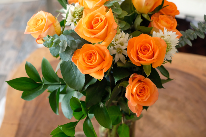 Orange Citrus Long Stem Roses